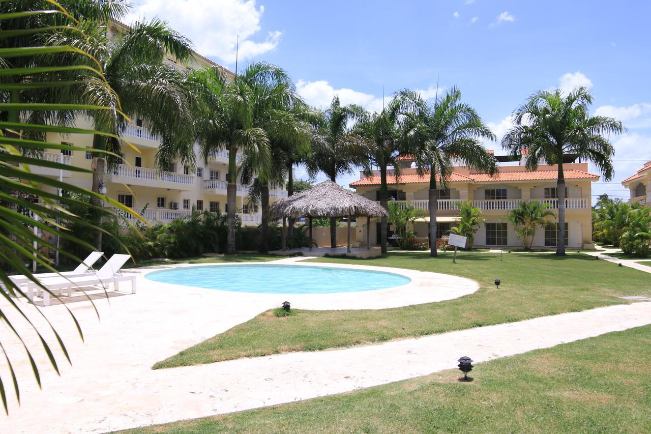 Residencial Las Palmeras De Willy Hotel Boca Chica Exterior photo